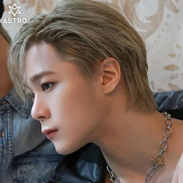 Top Photo Full of Moonbin (ASTRO) Love