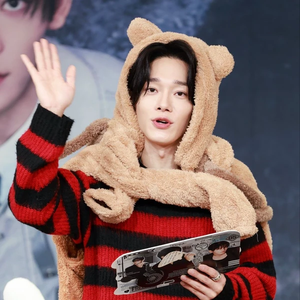 Top Photo Full of Chen (EXO) Love