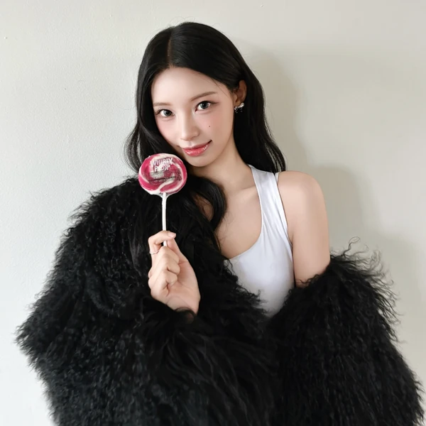 Fans' Pick: Best Moment of Woni (RESCENE)