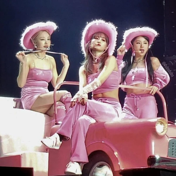 오늘 가장 사랑받은 TWICE의 모습