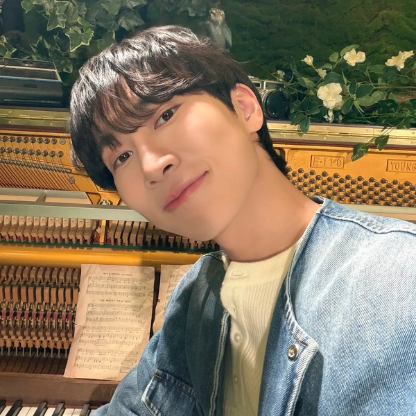 Today's Most Loved Seo Eunkwang (BTOB)