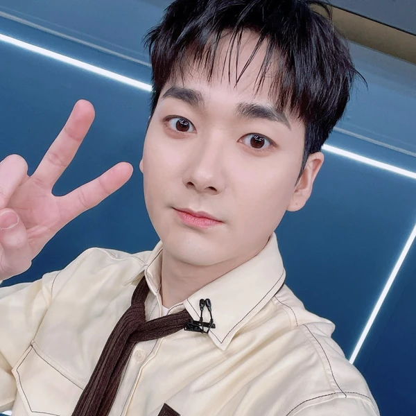 Fans' Pick: Best Moment of Aron