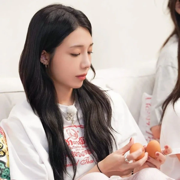 Top Photo Full of Jeong Eunji (Apink) Love