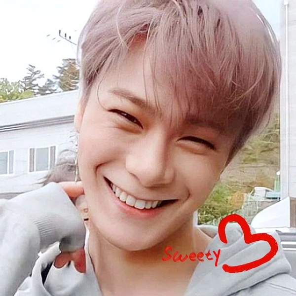 Today's Most Loved Moonbin (ASTRO)