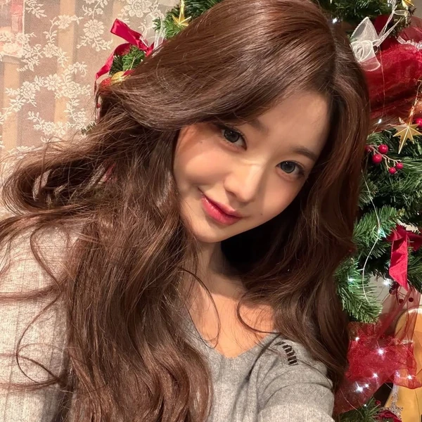 Best moment chosen by Jang Wonyoung (IVE) fandom