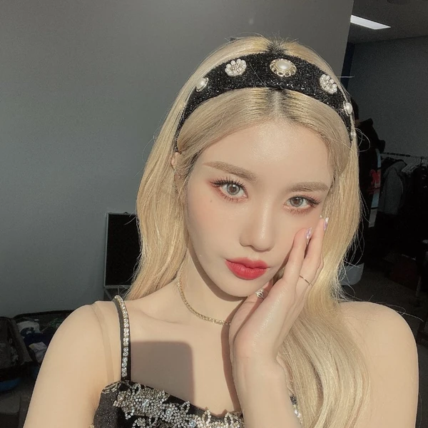 권은비 팬심 가득한 인기 사진