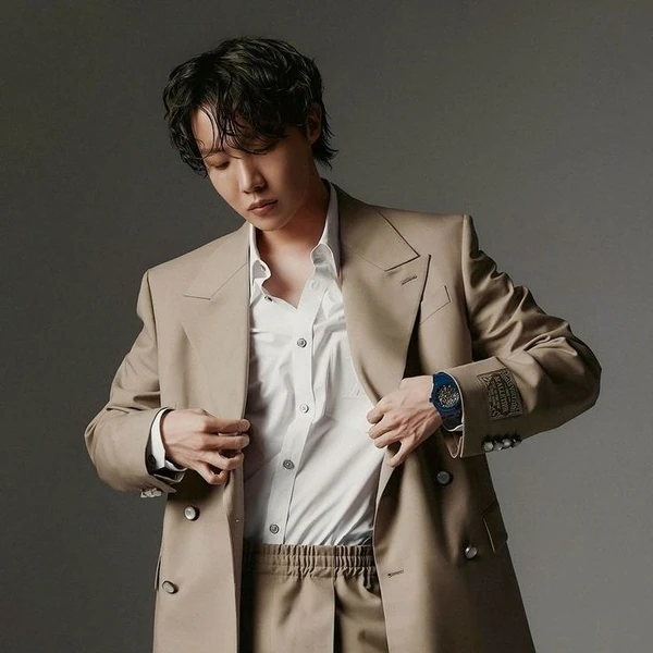 Today's Most Loved j-hope (BTS)