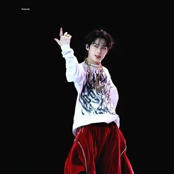 선우 (ENHYPEN) 팬심 가득한 인기 사진