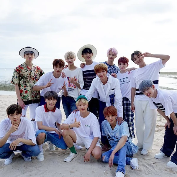 Momen Terbaik SEVENTEEN Pilihan Penggemar