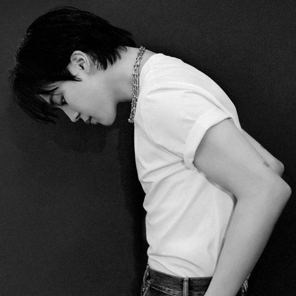 Foto Populer Penuh Cinta untuk Jimin (BTS)