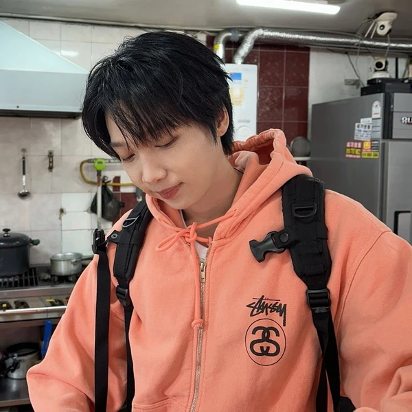 Top Photo Full of Jeong Sewoon Love