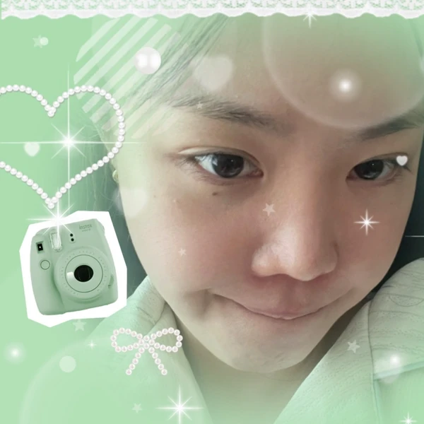 Top Photo Full of Soojin Love