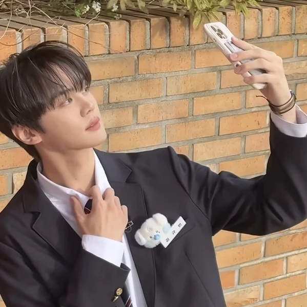 Fans' Pick: Best Moment of Kim Gyuvin (ZEROBASEONE)