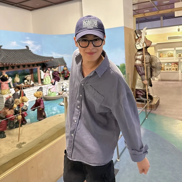 Top Photo Full of Choi Byungchan Love