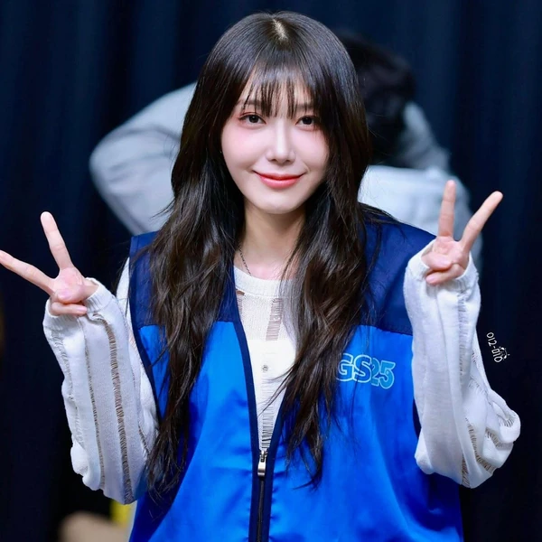 Today's Most Loved Jeong Eunji (Apink)