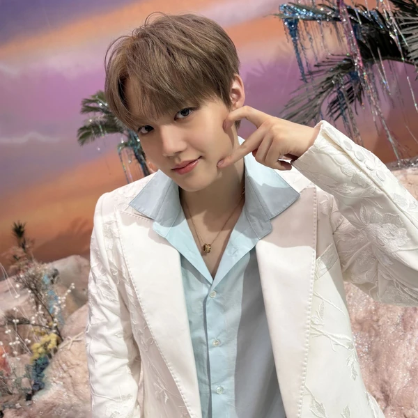 Today's Most Loved Doyoung (TREASURE)