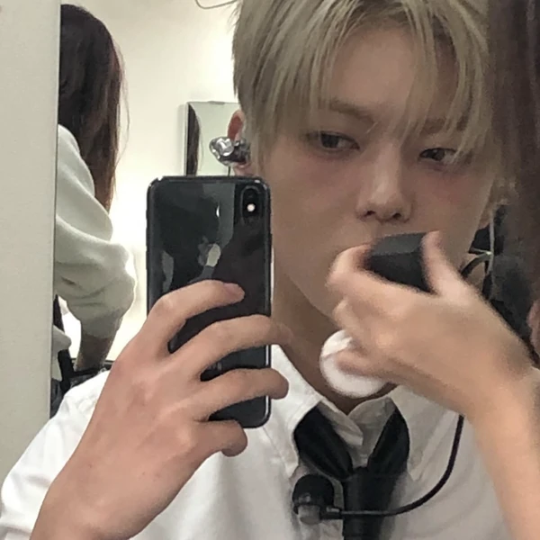 Best moment chosen by 李正 (WHIB) fandom