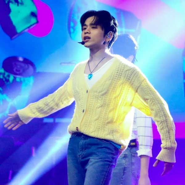 今日最受喜愛的Vinci (HORI7ON)