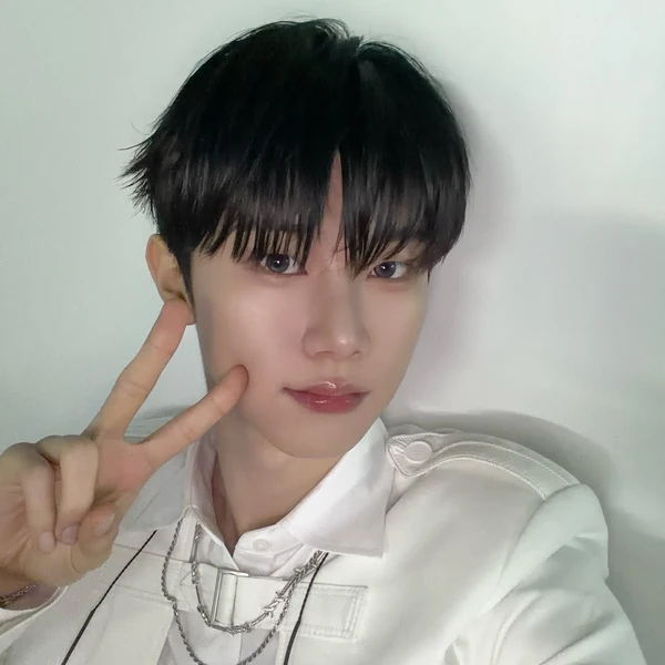 充滿粉絲愛意的Hyunwoo (Xikers)人氣照片