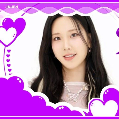 今天最受喜爱的娜允 (MOMOLAND)