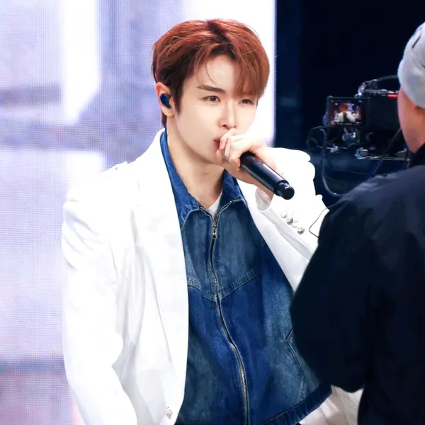 充满粉丝爱意的成灿 (RIIZE)人气照片