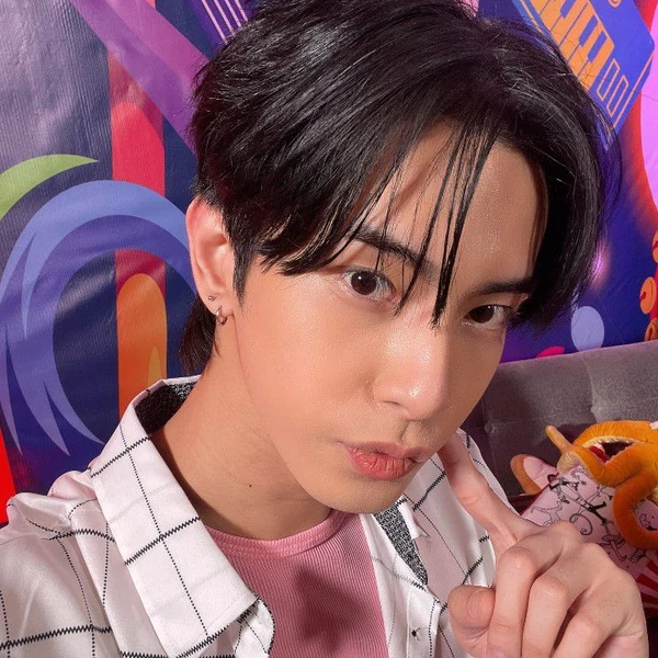 Top Photo Full of Kyler (HORI7ON) Love