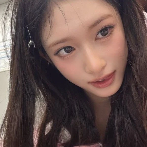 오늘 가장 사랑받은 이서 (IVE)의 모습