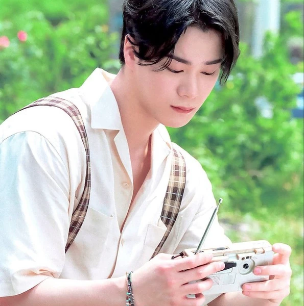 Top Photo Full of Moonbin (ASTRO) Love