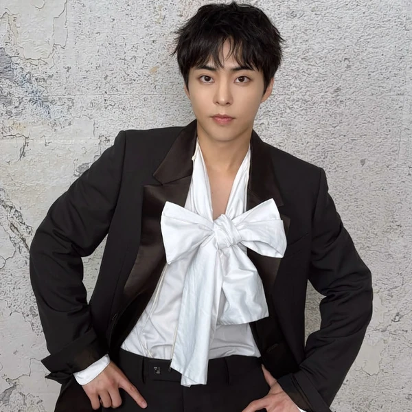 充滿粉絲愛意的Xiumin (EXO)人氣照片