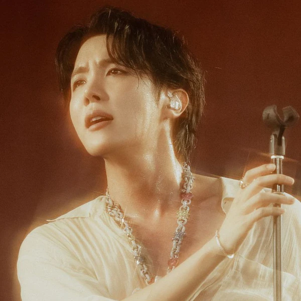 Momen Terbaik j-hope (BTS) Pilihan Penggemar