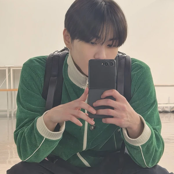 Today's Most Loved Jungwon (ENHYPEN)