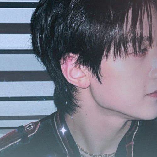 今天最受喜爱的石马修 (ZEROBASEONE)