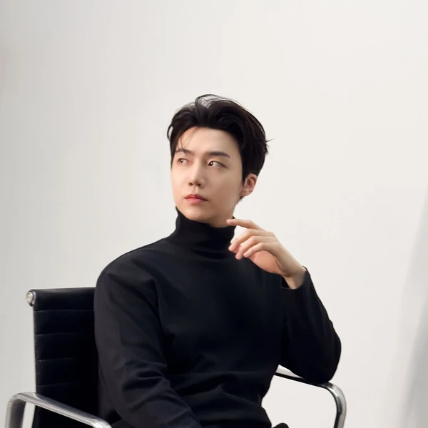 Today's Most Loved Jinho (PENTAGON)