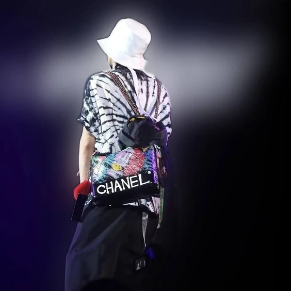 G-DRAGON (빅뱅) 팬심 가득한 인기 사진