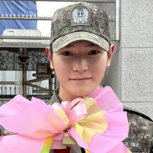 Top Photo Full of Taeyong (NCT 127) Love