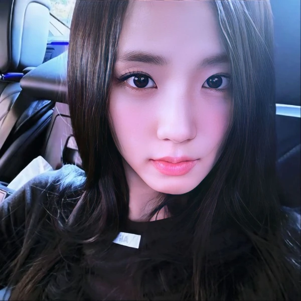 Today's Most Loved Jisoo (BLACKPINK)