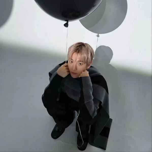 充滿粉絲愛意的伯賢 (EXO)人氣照片