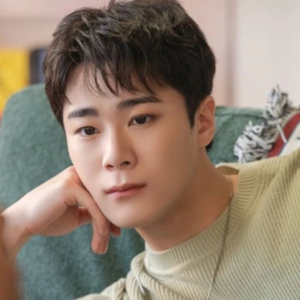 Today's Most Loved Moonbin (ASTRO)