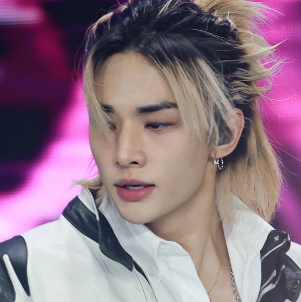 Best moment chosen by Hyunjin (Stray Kids) fandom