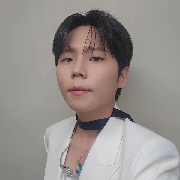 Today's Most Loved Jung Seunghwan