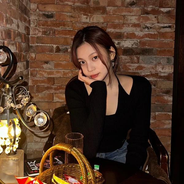 Top Photo Full of VIVIZ Love