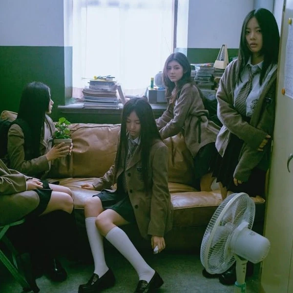 Today's Most Loved NewJeans