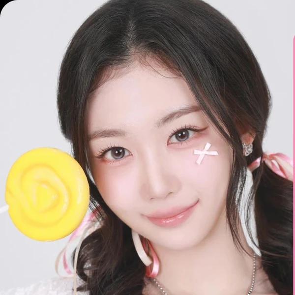 Today's Most Loved Kaede (tripleS)