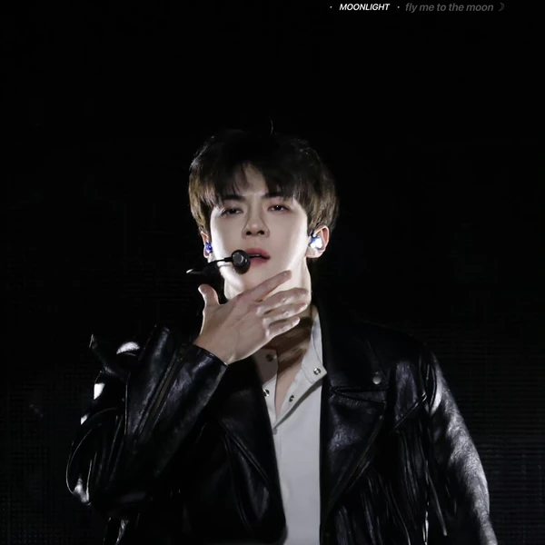 今天最受喜爱的世勋 (EXO)