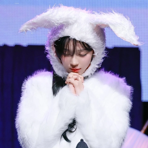 윈터 (에스파) 팬심 가득한 인기 사진