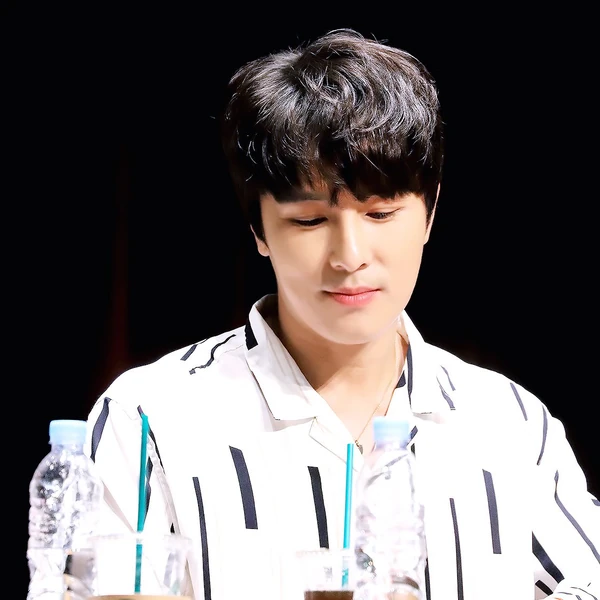 Fans' Pick: Best Moment of Kim Dongwan (SHINHWA)