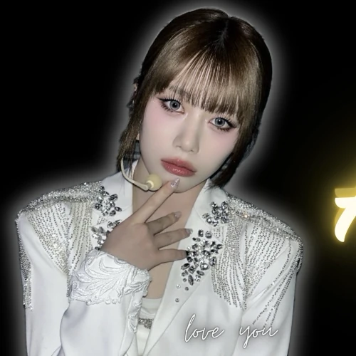 充滿粉絲愛意的高見文寧 (ME:I)人氣照片