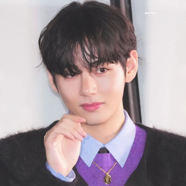 뷔 (방탄소년단) 팬심 가득한 인기 사진