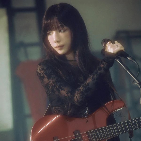 充滿粉絲愛意的太妍 (少女時代)人氣照片