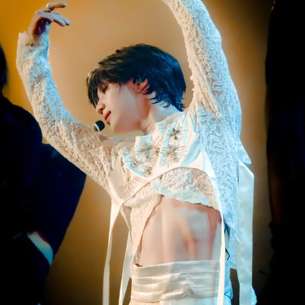 Top Photo Full of Taemin (SHINee) Love